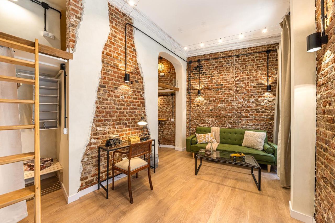 Bnbholder Delightful Centre Apartment Madrid Bagian luar foto