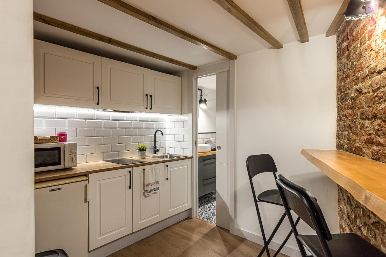 Bnbholder Delightful Centre Apartment Madrid Bagian luar foto