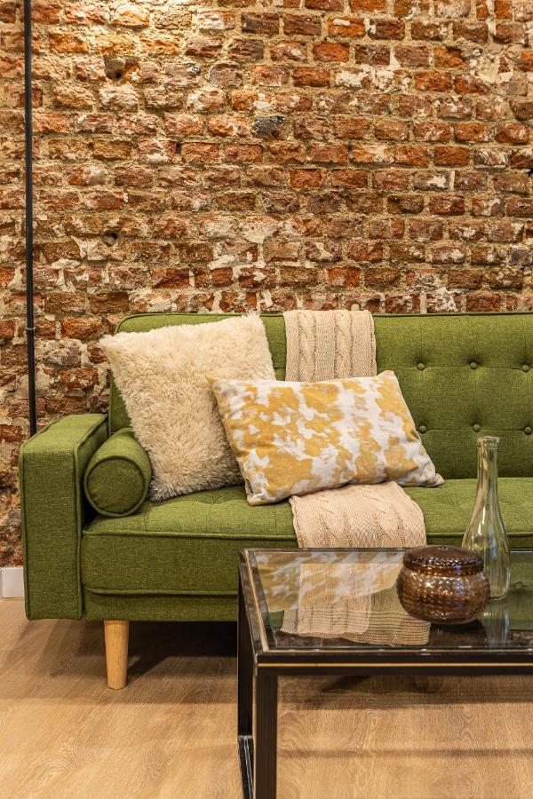 Bnbholder Delightful Centre Apartment Madrid Bagian luar foto
